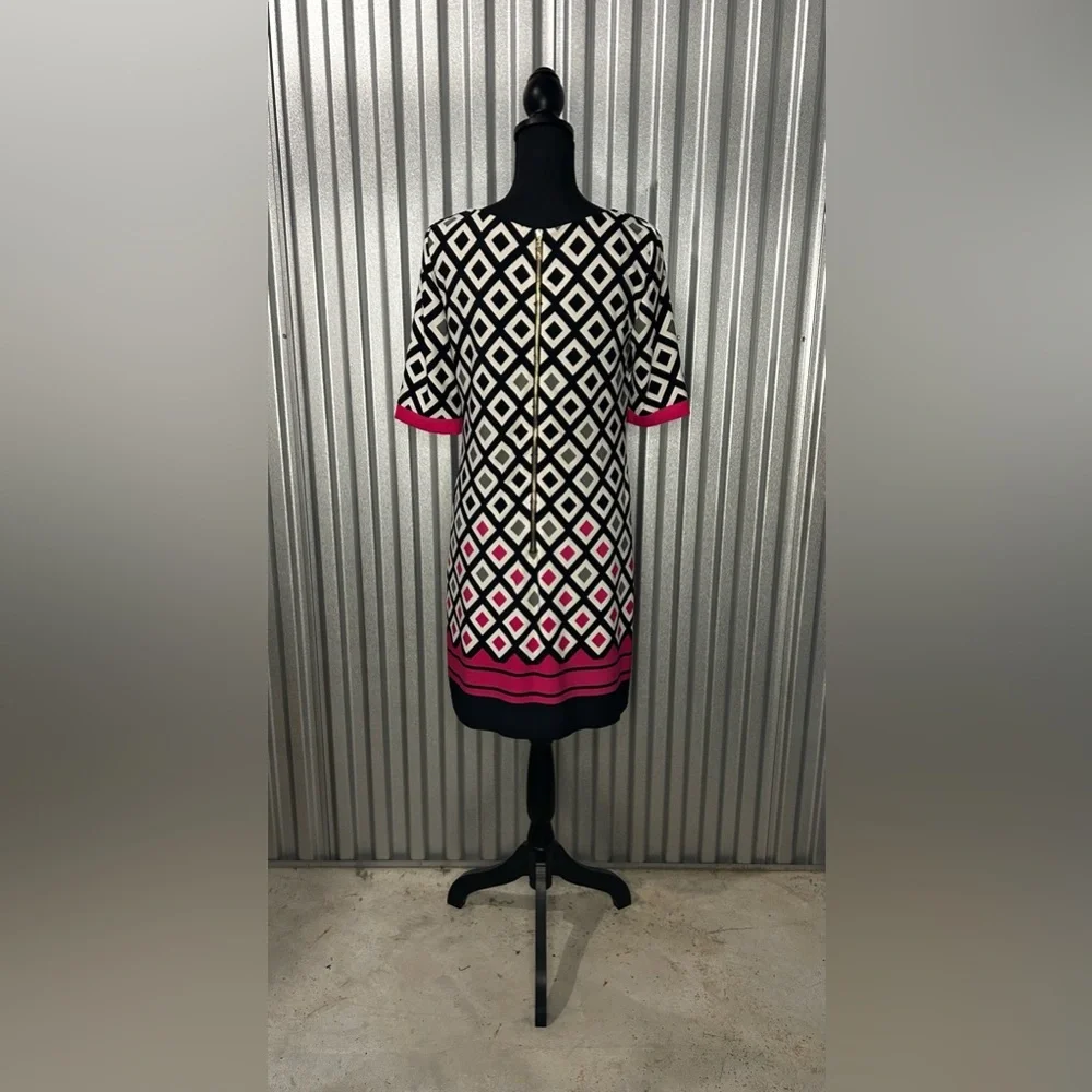 Women’s Eliza J Geometric Black White Pink Poly Blend Long Sleeve Dress Size 8 - Picture 2 of 4